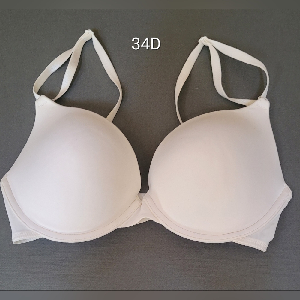 Bra - Picture 1 of 2